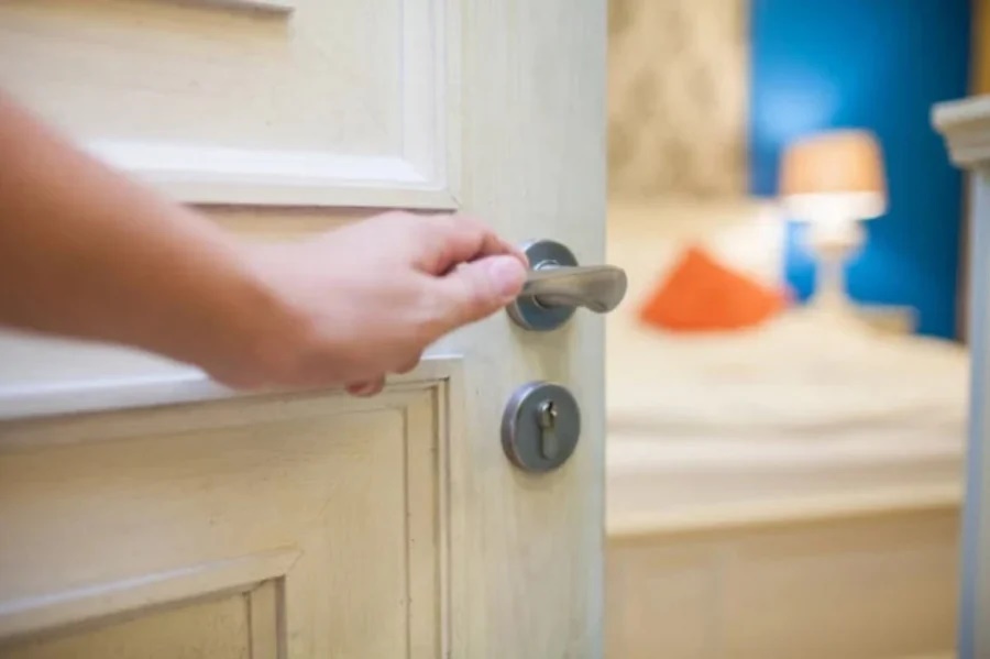 8 lời khuyên an toàn khi bạn sống một mình
